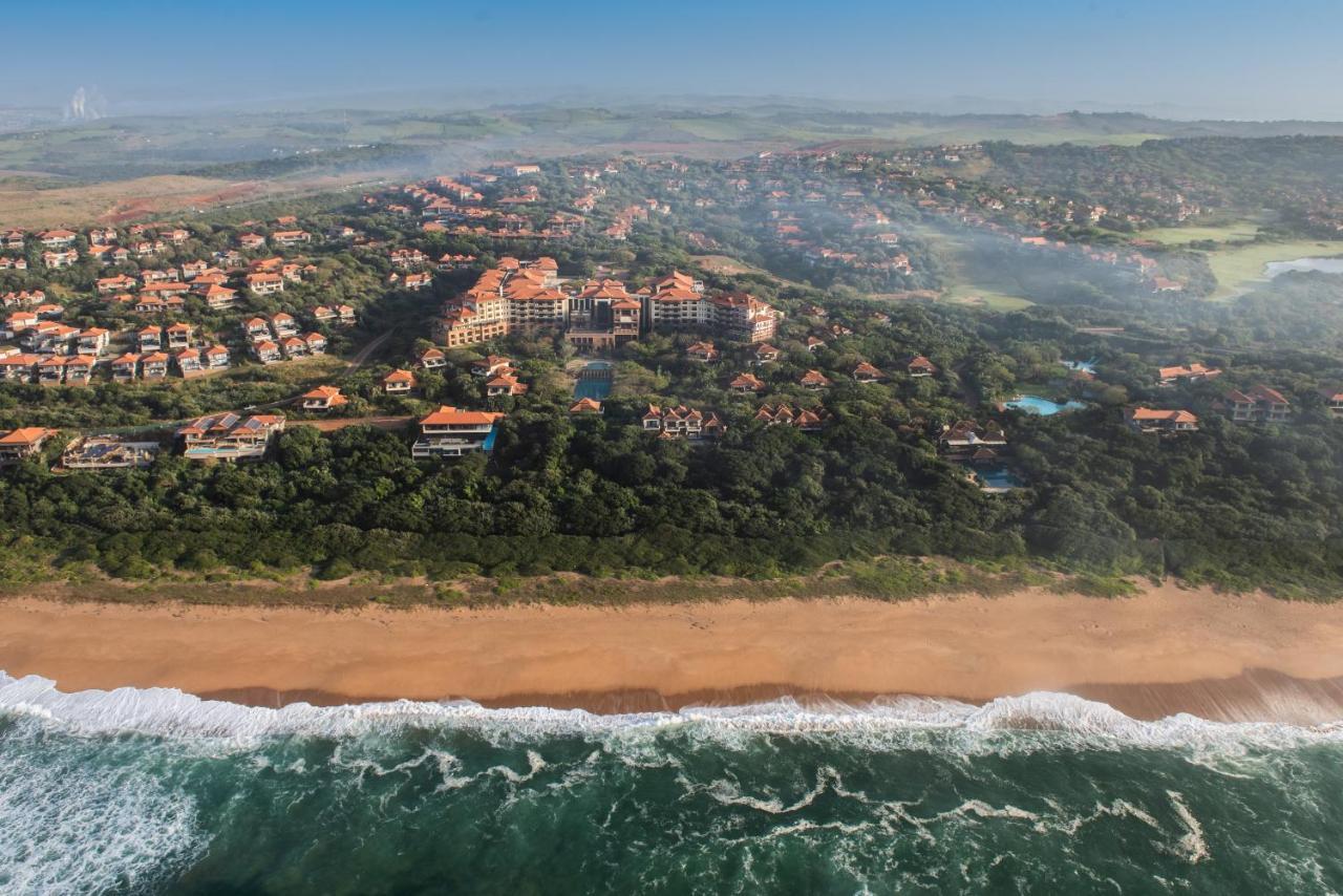 Hotel The Capital Zimbali Ballito Exterior foto Aerial view of the village