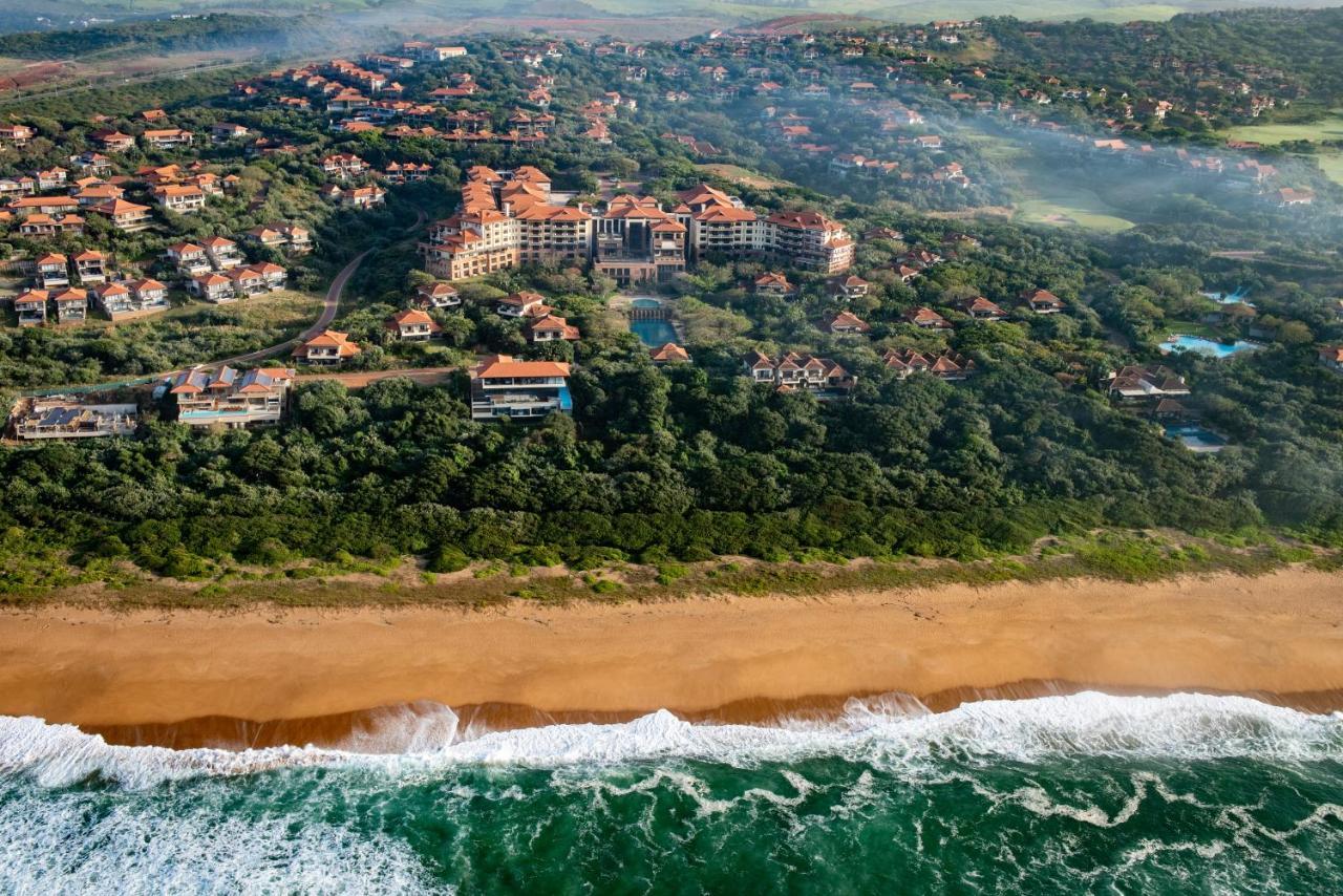 Hotel The Capital Zimbali Ballito Exterior foto Aerial view of the village